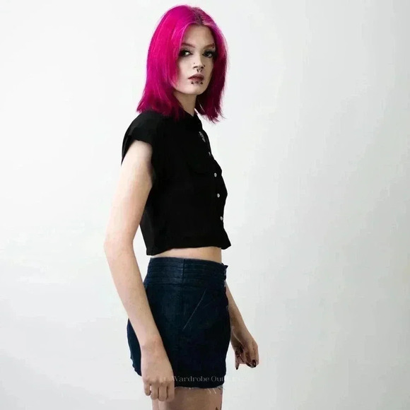 Black Cropped Sheer Short Sleeve Button Down - S - Picture 4 of 5